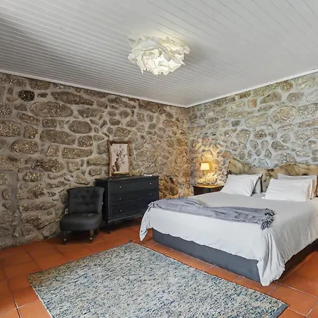 Σπίτι διακοπών Casa Nova Oliveiras Verim, Friande e Ajude